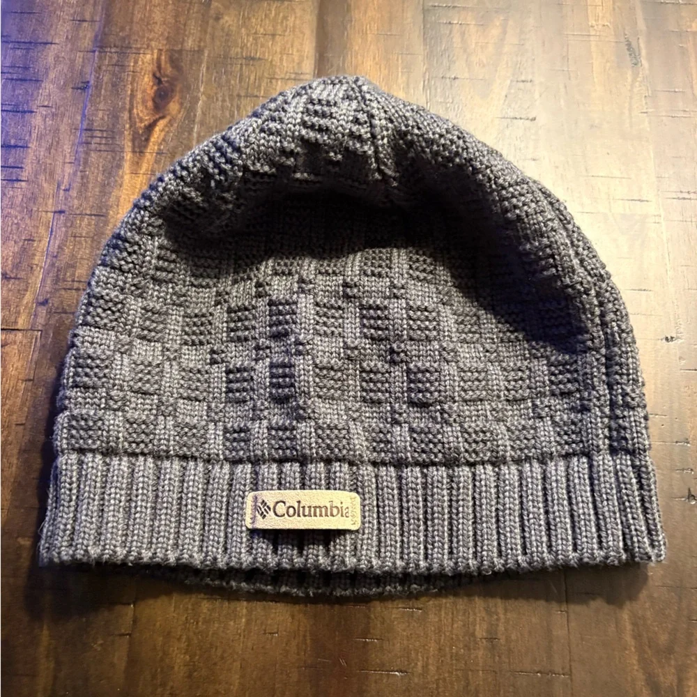 Columbia Charcoal Gray Knit Beanie and Scarf Set - Picture 2 of 6